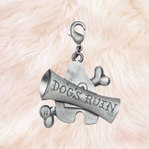 Underground Hound Dogs Ruin Gun Metal Collar Charm
